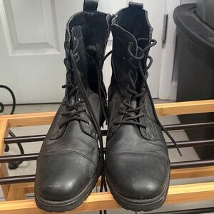 Guess Zip Up Boots Size 12